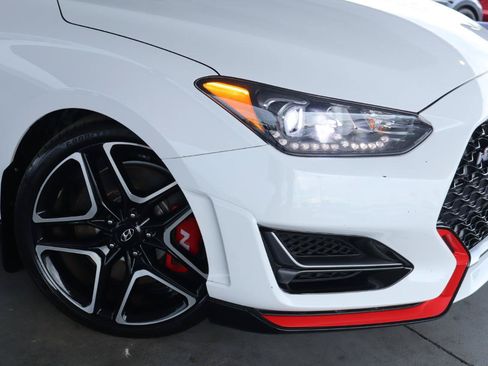 Used 2021 Hyundai Veloster N FWD image 4