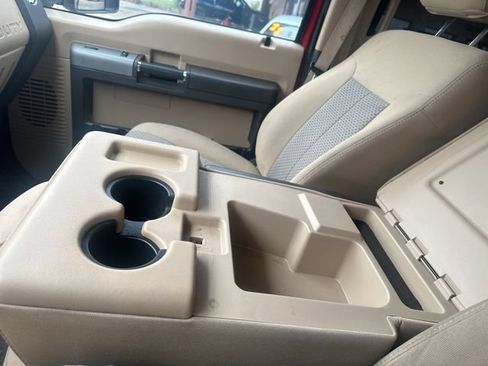 Used 2016 Ford F250 XLT w/ XLT Value Package AWD/4WD image 24