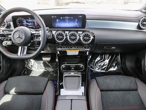 New 2025 Mercedes-Benz CLA 250 4MATIC image 12