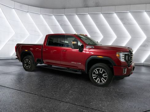 Used 2020 GMC Sierra 2500 AT4 w/ AT4 Premium Package image 1