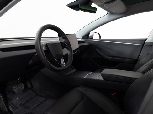 Used 2025 Tesla Model 3 Long Range AWD/4WD image 13