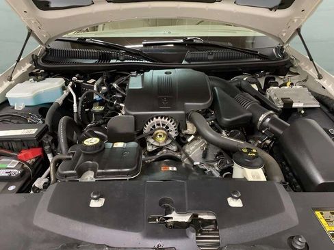 Used 2005 Lincoln Town Car Signature image 85