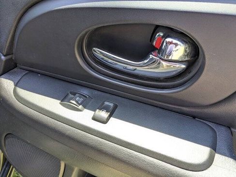 Used 2007 GMC Envoy SLE RWD image 30