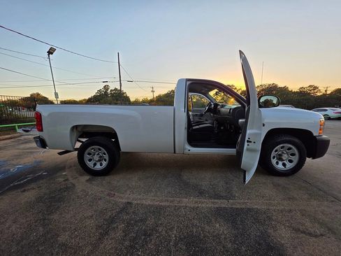 Used 2007 Chevrolet Silverado 1500 W/T image 38