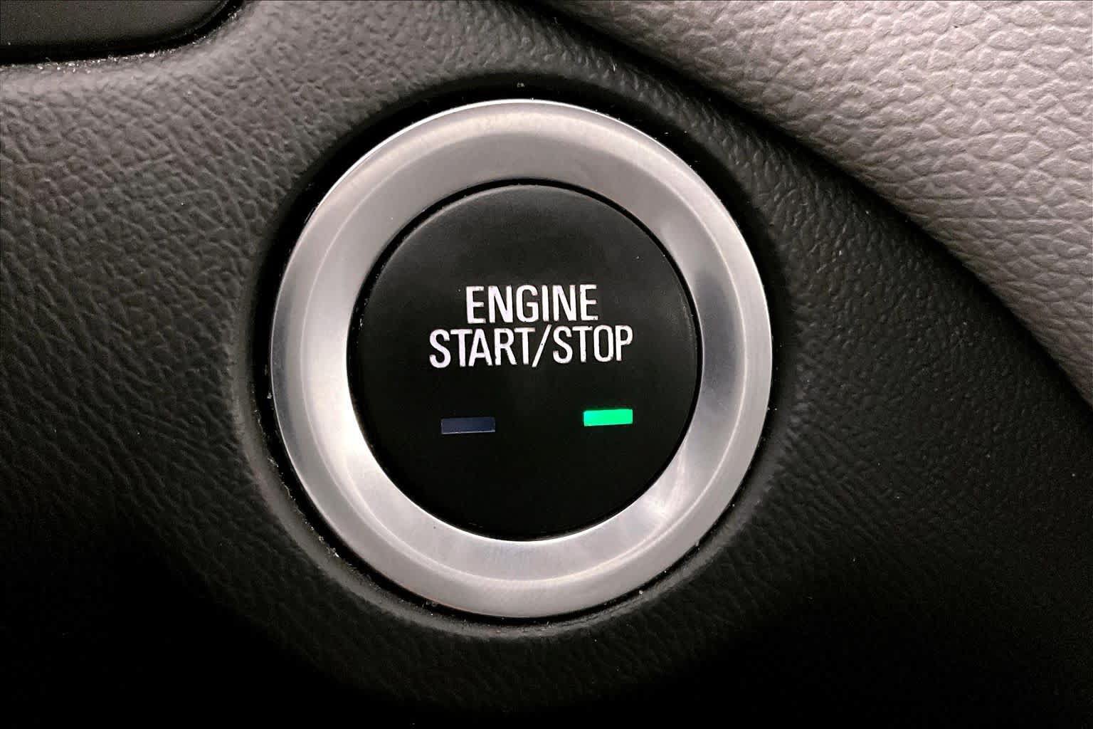 Used 2023 Chevrolet Equinox LS w/ LS Convenience Package FWD image 31