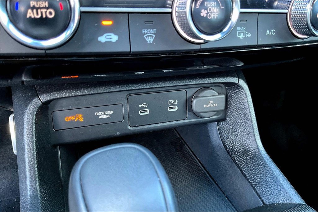 Used 2025 Honda Civic Sport image 18