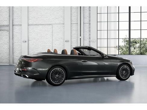 Used 2025 Mercedes-Benz CLE 450 4MATIC Cabriolet image 19