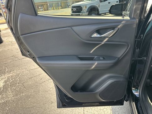 Certified 2023 Chevrolet Blazer RS w/ Driver Confidence II Package image 22