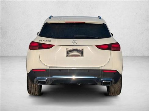 New 2026 Mercedes-Benz GLA 250 GLA 250 image 8