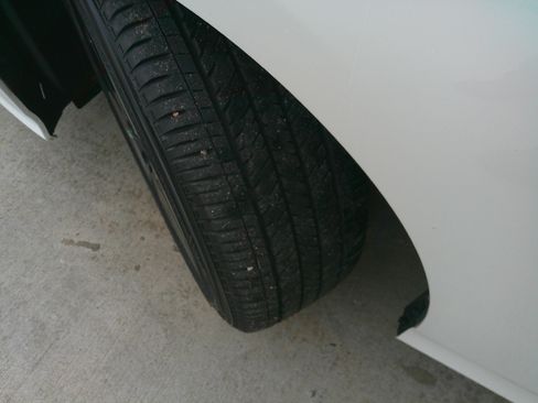 Used 2020 Toyota Prius Limited image 19