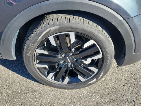 Certified 2024 Kia Telluride SX image 43