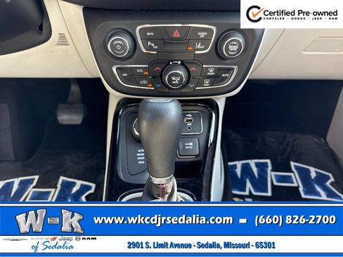 Certified 2017 Jeep Compass Limited AWD/4WD image 35