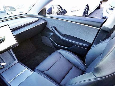 Used 2024 Tesla Model 3 Standard Range image 22