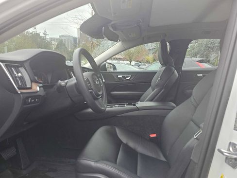 Certified 2022 Volvo S60 T8 R-Design Expression w/ Premium Package AWD/4WD image 20