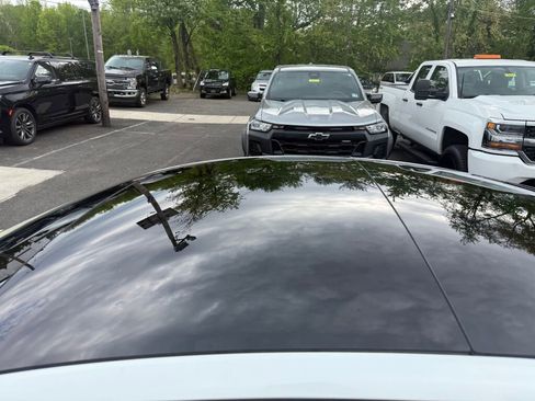 Used 2023 Tesla Model 3 Standard Range RWD image 9