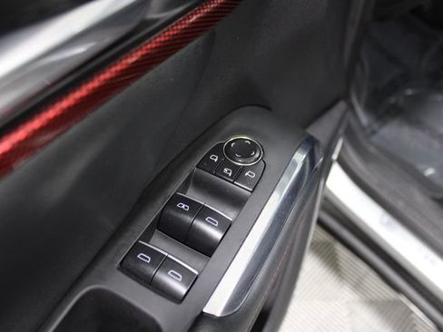 Used 2025 Chevrolet Traverse RS AWD/4WD image 21