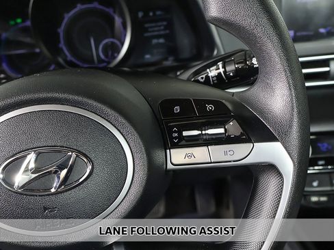 Used 2023 Hyundai Elantra Blue w/ Winter Weather Package image 3