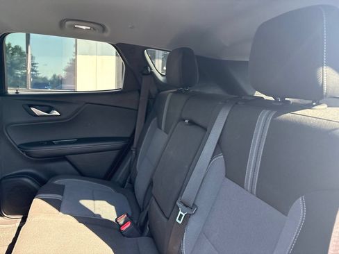 Used 2025 Chevrolet Blazer LT AWD/4WD image 6