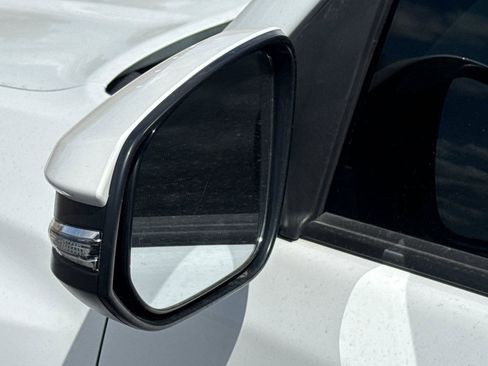 Used 2022 Toyota 4Runner SR5 Premium w/ Moonroof Package RWD image 55