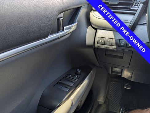 Used 2023 Toyota Camry SE image 22
