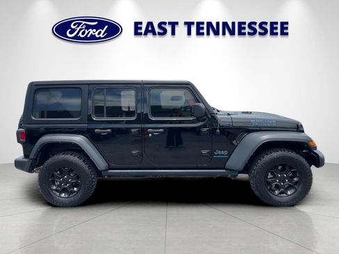 Used 2023 Jeep Wrangler Unlimited AWD/4WD image 2
