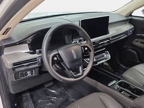 Certified 2023 Lincoln Corsair AWD w/ Equipment Group 101A image 13