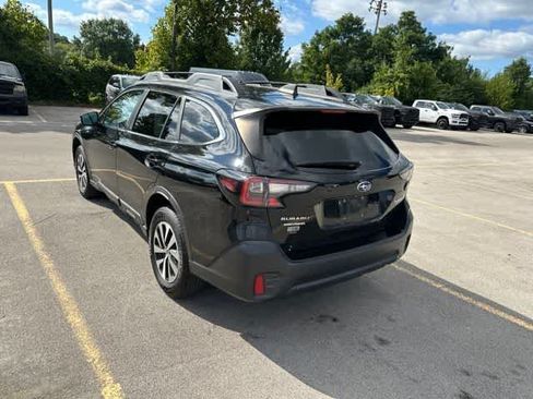 Used 2021 Subaru Outback Premium AWD/4WD image 13