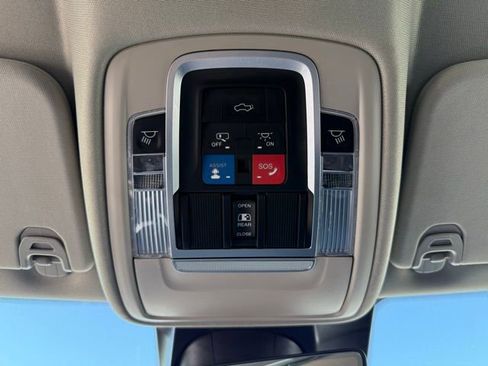 Used 2022 RAM 1500 Laramie image 17