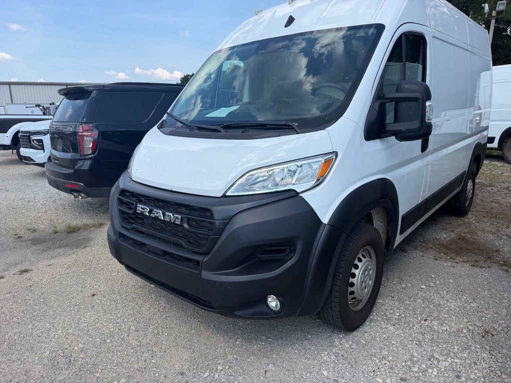 Used 2025 RAM ProMaster 2500 w/ Convenience Group FWD image 1