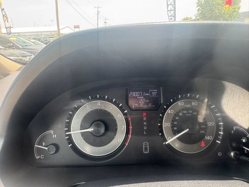 Used 2014 Honda Odyssey EX-L image 24