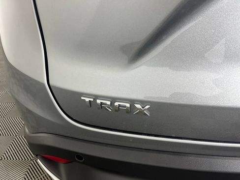 New 2026 Chevrolet Trax LT w/ Driver Confidence Package FWD image 3