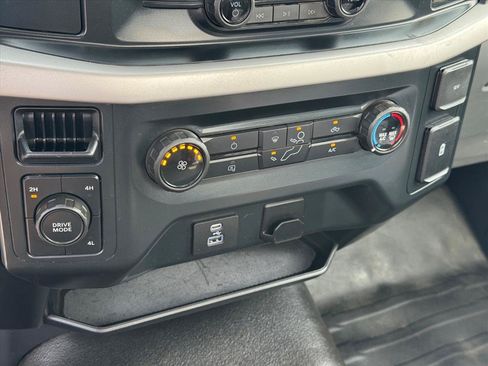 Used 2022 Ford F150 XL AWD/4WD image 23