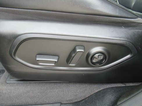 Used 2021 Jeep Grand Cherokee L Limited image 21