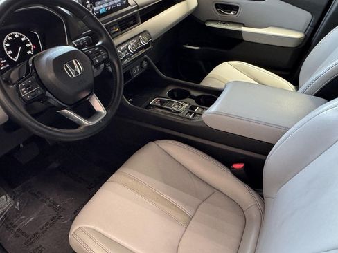 Used 2023 Honda Pilot EX-L image 4