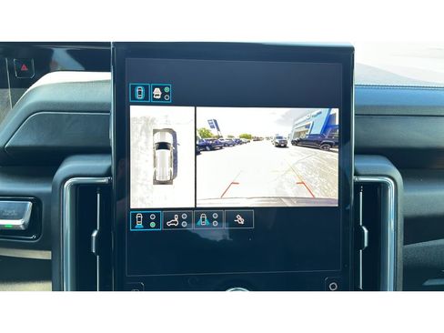 Certified 2025 GMC Yukon Denali AWD/4WD image 19