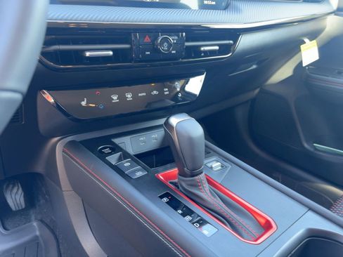 New 2026 Nissan Kicks SR w/ Cold Weather Package image 16