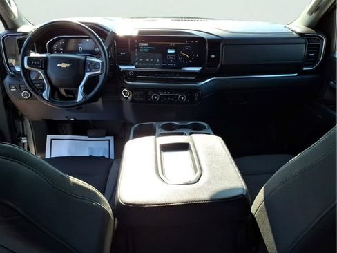 Used 2024 Chevrolet Silverado 3500 LT w/ Convenience Package AWD/4WD image 12