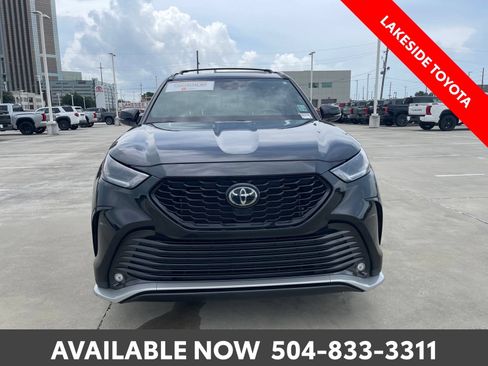 Certified 2024 Toyota Highlander XSE FWD image 9