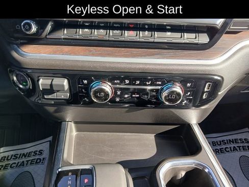 Certified 2026 GMC Sierra 1500 SLT w/ SLT Convenience Package image 24