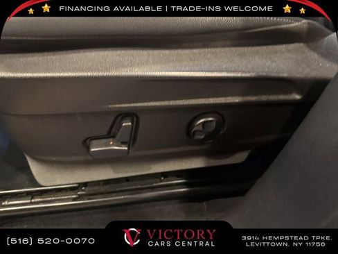 Used 2018 Alfa Romeo Stelvio AWD image 30