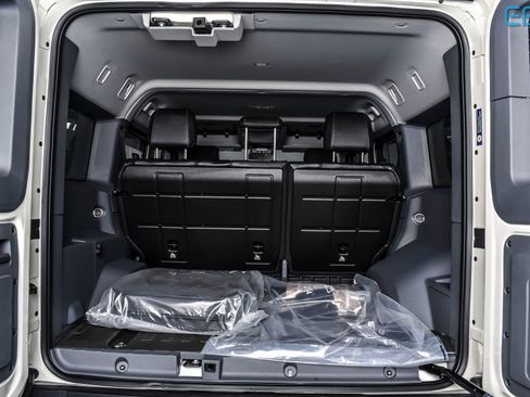 New 2025 INEOS Grenadier Fieldmaster Edition image 12