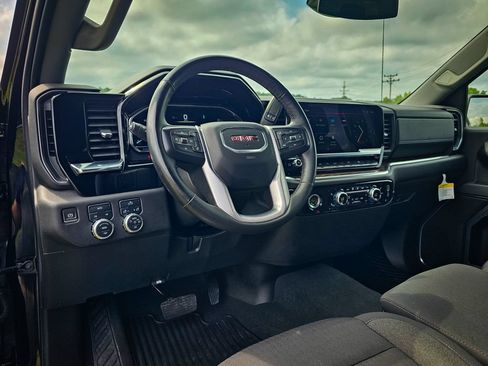 Used 2023 GMC Sierra 1500 Elevation AWD/4WD image 15