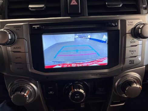 Used 2018 Toyota 4Runner SR5 Premium image 27