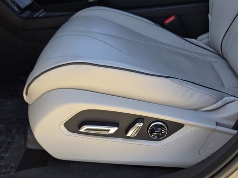 New 2026 Acura RDX SH-AWD w/ Advance Package image 17