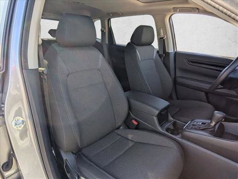 Used 2023 Honda CR-V EX image 19