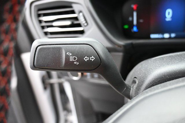 Used 2025 Ford Escape ST-Line FWD image 28