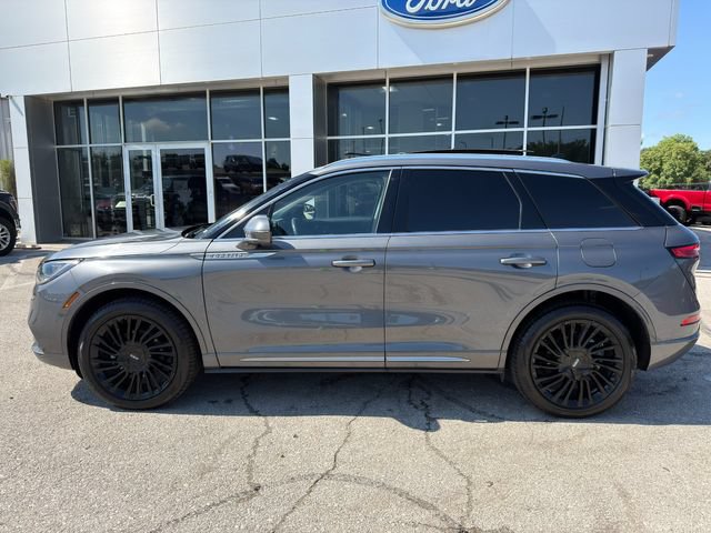 Used 2022 Lincoln Corsair Reserve FWD image 4