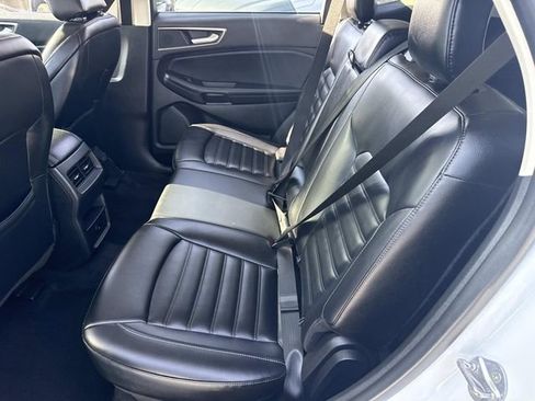 Used 2024 Ford Edge SEL image 18