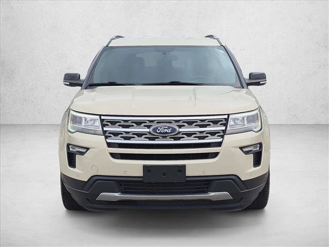 Certified 2018 Ford Explorer XLT w/ Equipment Group 202A AWD/4WD image 2