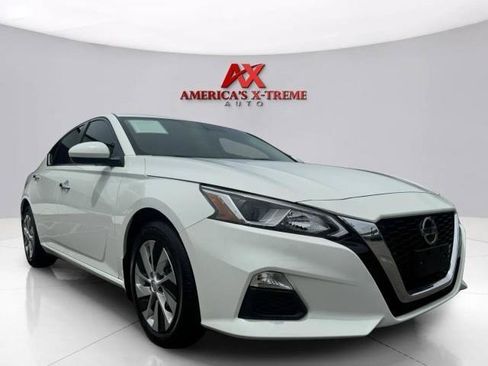 Used 2020 Nissan Altima 2.5 S FWD image 7